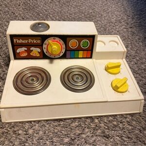 Fisher-Price Learning Toy Stove White and Yellow